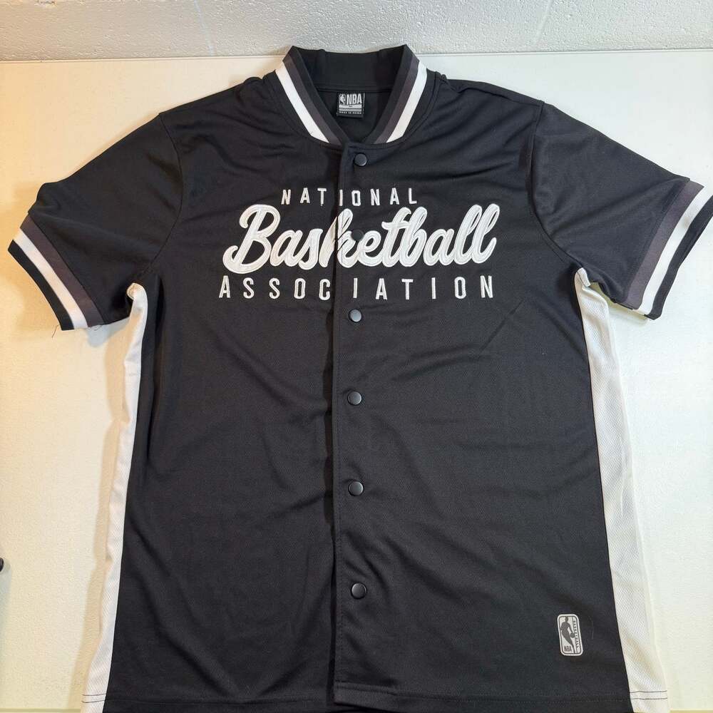 NBA National Basketball Association Men’s Medium Black Button Front Jersey Shirt